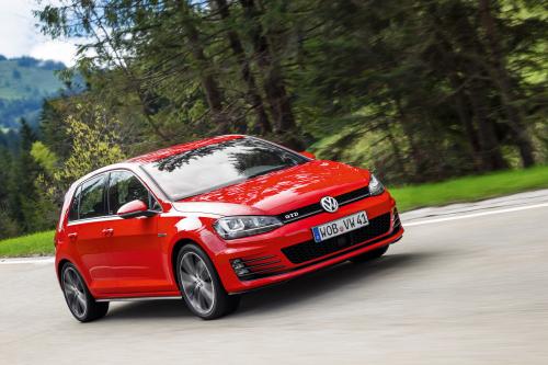 Volkswagen Golf GTD (2014) - picture 8 of 26