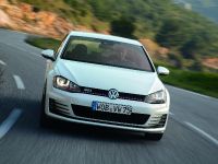 Volkswagen Golf GTI (2014) - picture 1 of 31