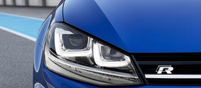 Volkswagen Golf VII R (2014) - picture 12 of 18