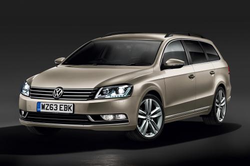 Volkswagen Passat Executive Style (2014) - picture 1 of 3