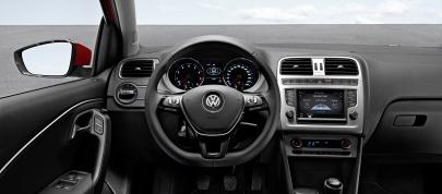 Volkswagen Polo (2014) - picture 15 of 19