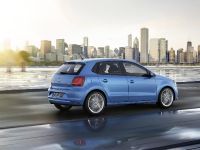 Volkswagen Polo (2014) - picture 7 of 19