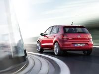 Volkswagen Polo (2014) - picture 8 of 19