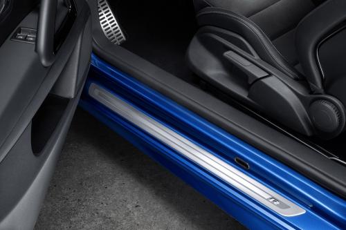 Volkswagen Scirocco (2014) - picture 17 of 26