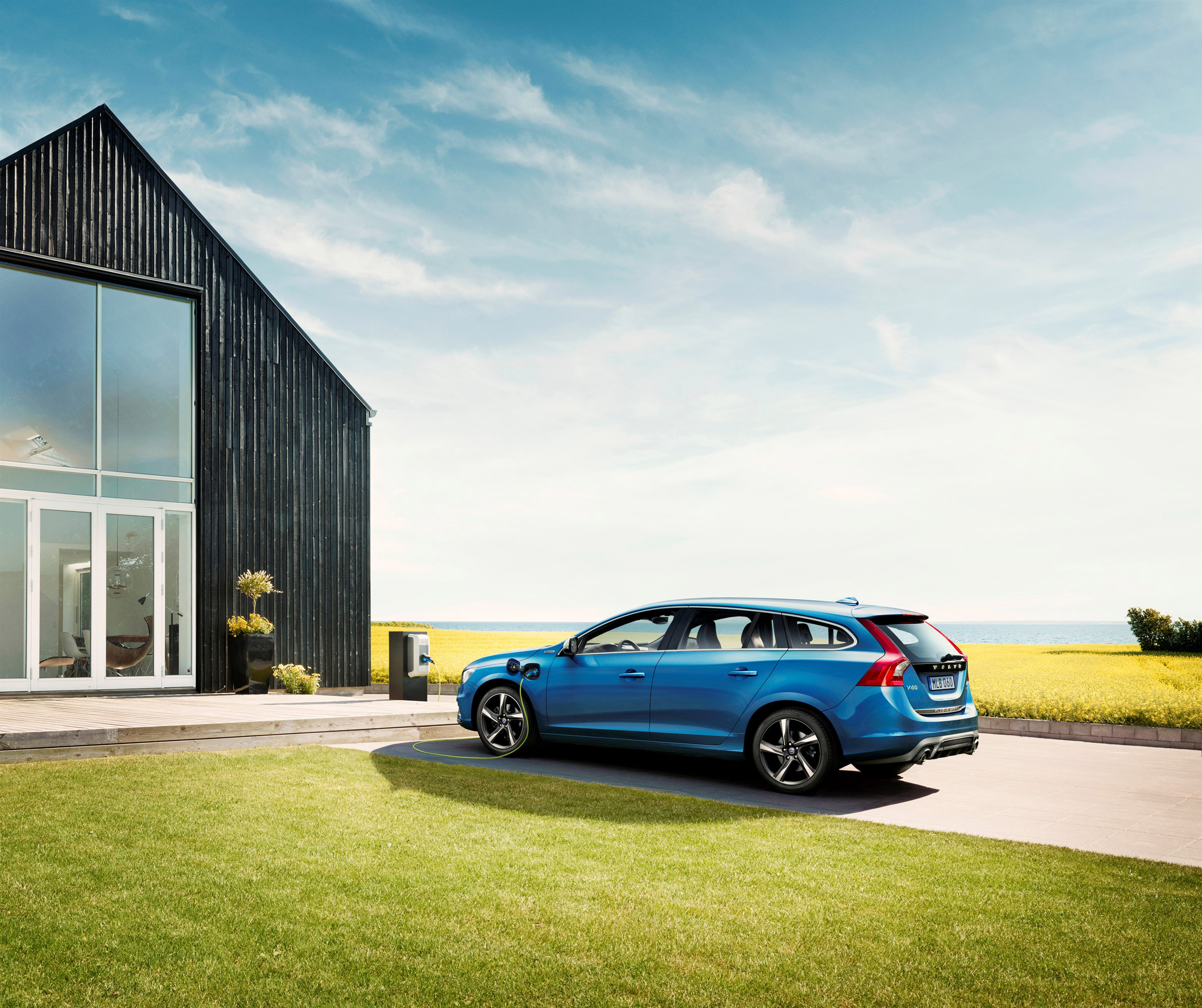 Volvo V60 Plug-in Hybrid R-Design