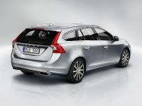Volvo V60 Sportwagon (2014) - picture 6 of 6