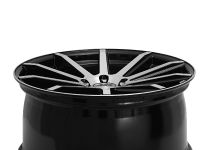 AEZ Straight BMW M4 (2015)