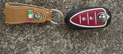 Alfa Romeo 4C US-Spec (2015) - picture 159 of 167