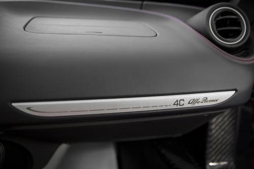 Alfa Romeo 4C US-Spec (2015) - picture 144 of 167