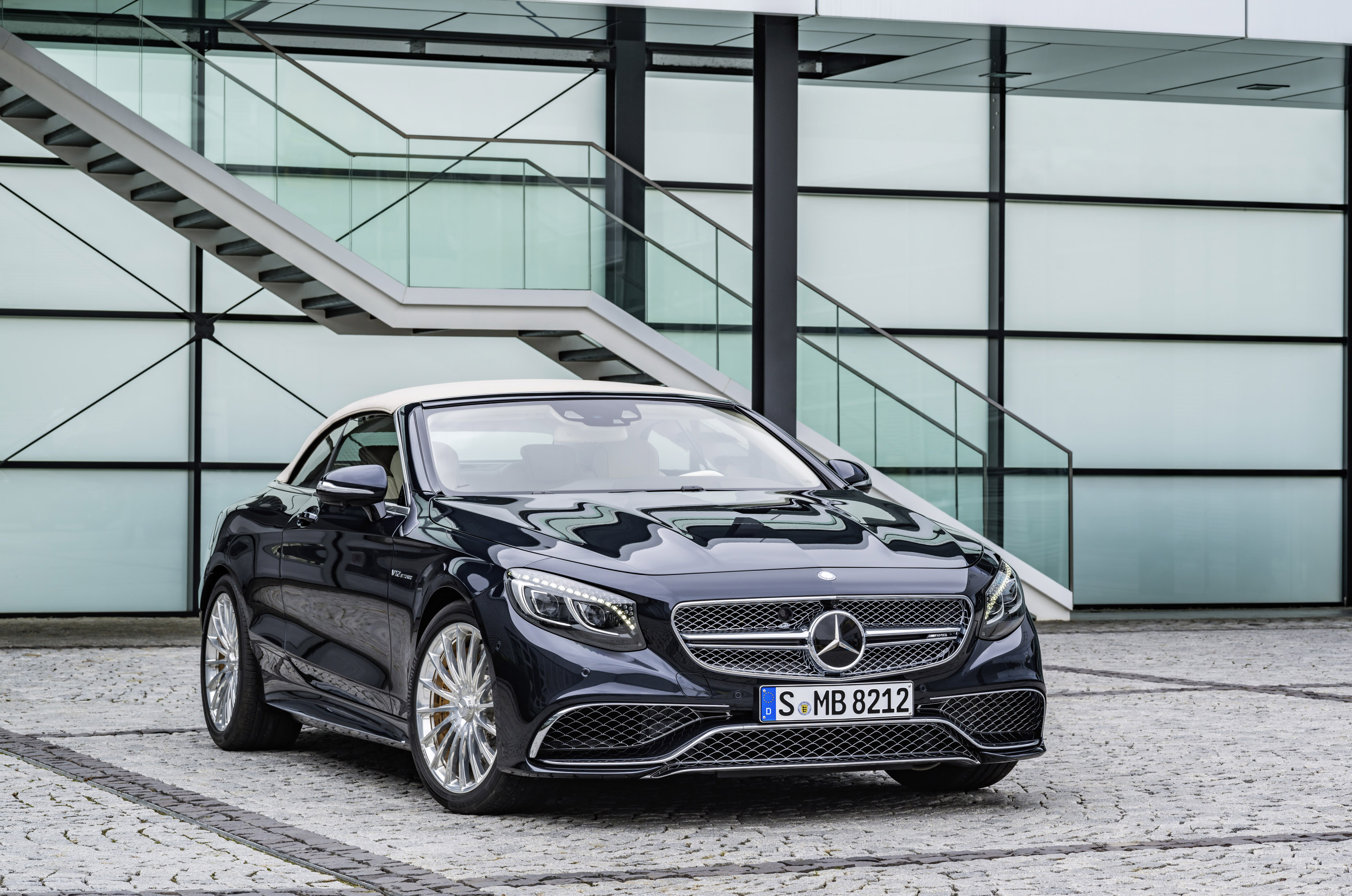 AMG Mercedes-Benz S65 Cabriolet