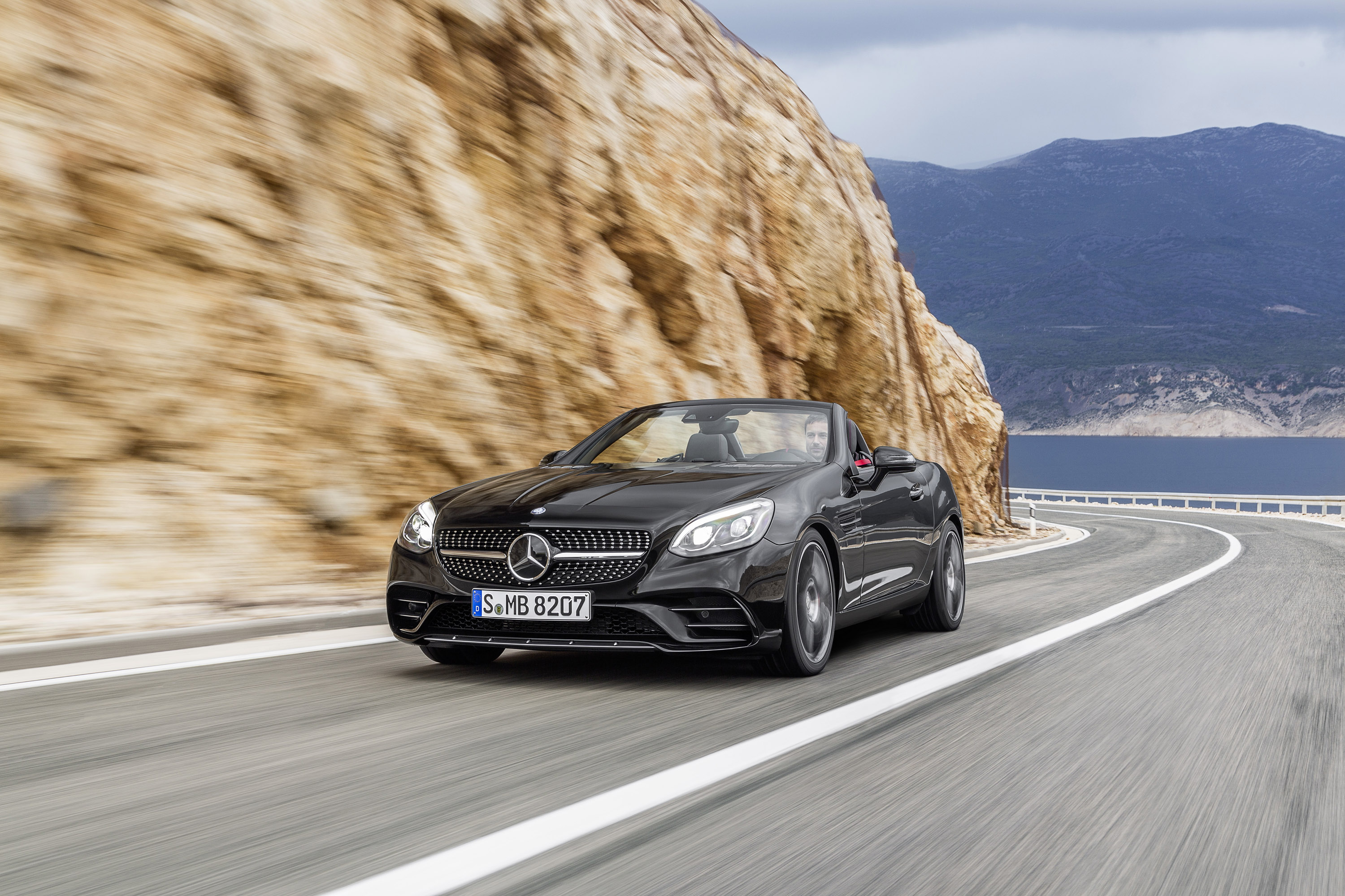 AMG Mercedes-Benz SLC 43