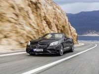 AMG Mercedes-Benz SLC 43 (2015) - picture 2 of 8
