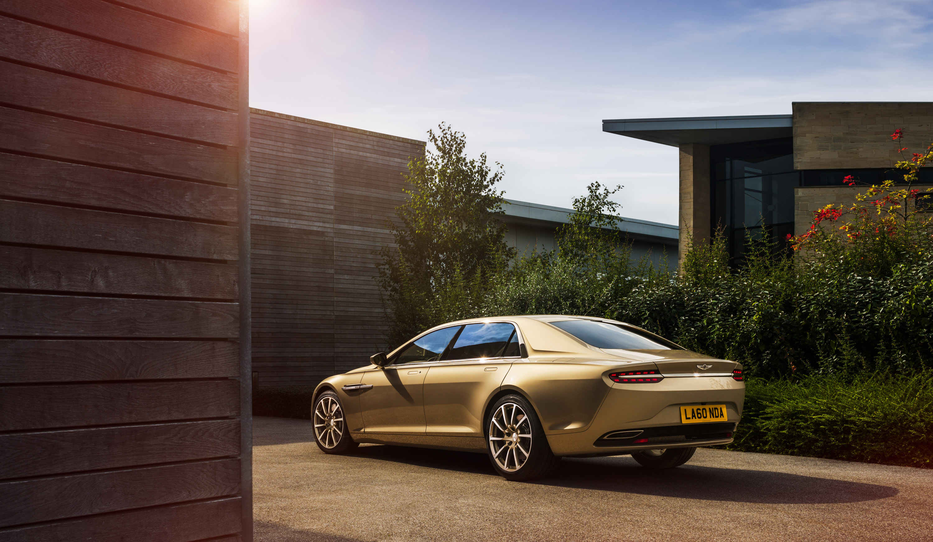 Aston Martin Lagonda Taraf