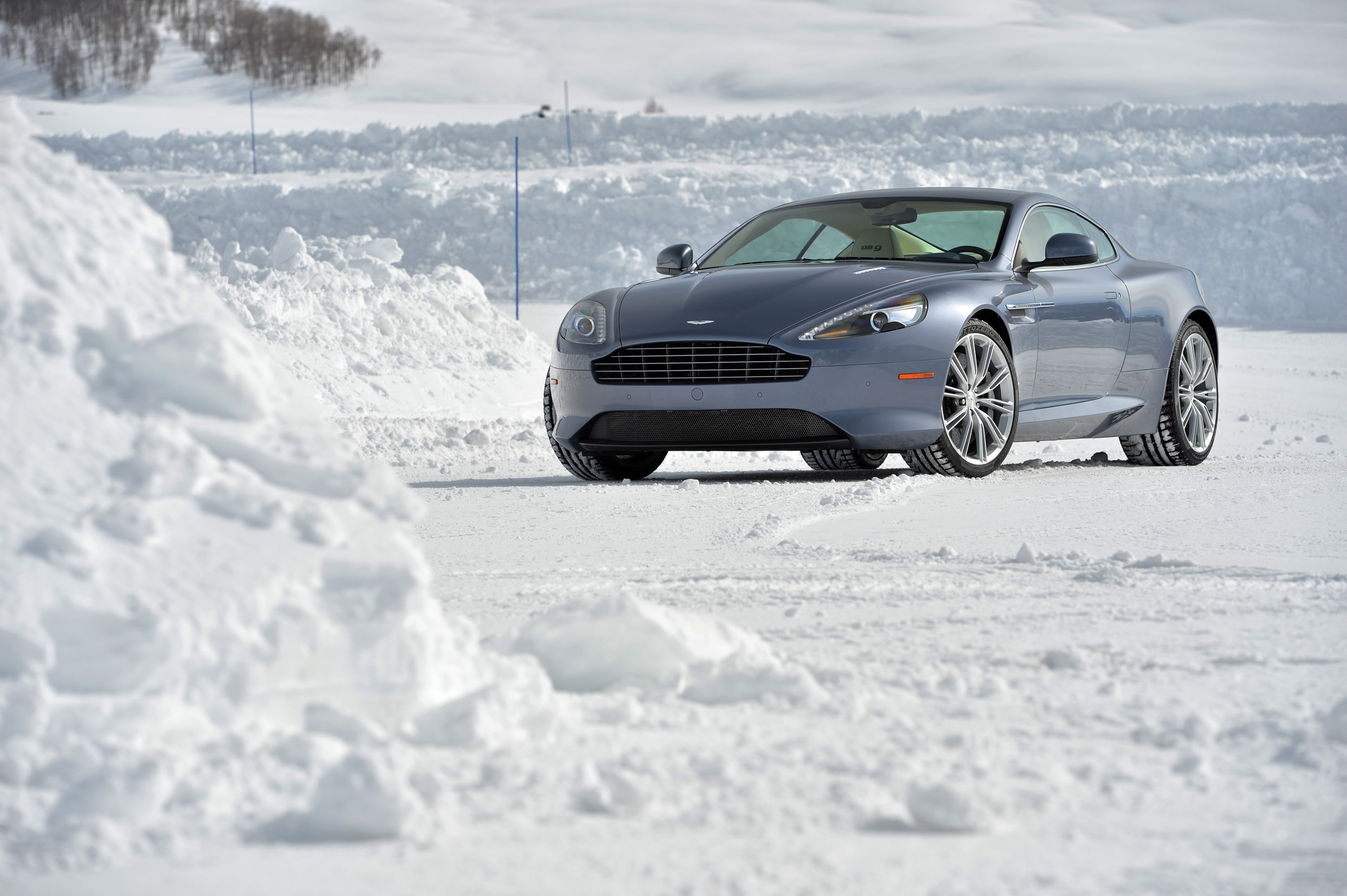 Aston Martin On Ice