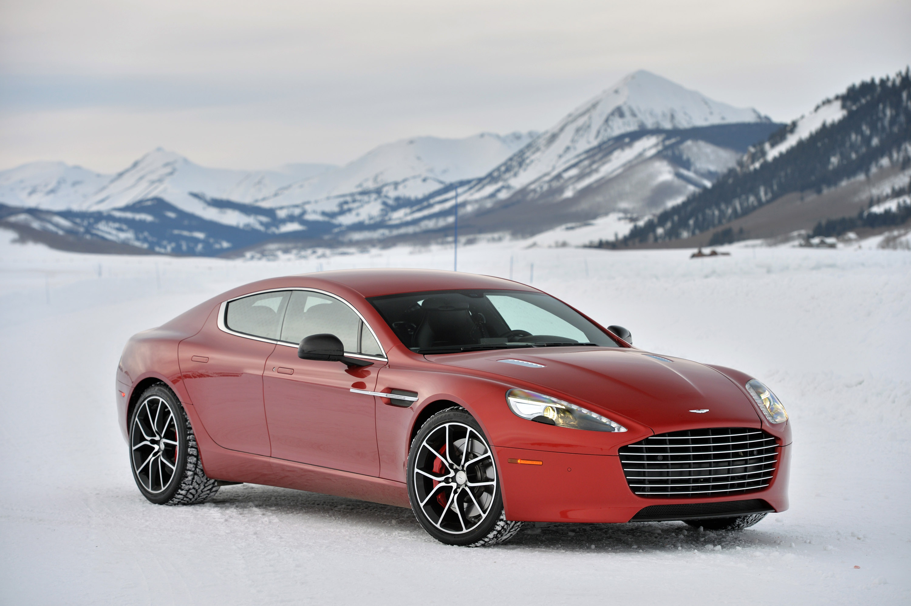 Aston Martin On Ice