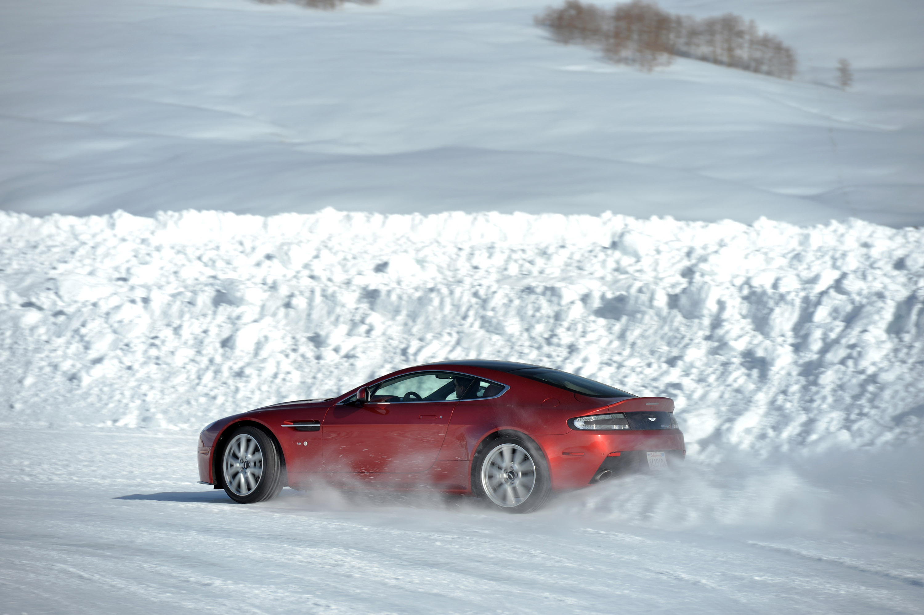 Aston Martin On Ice