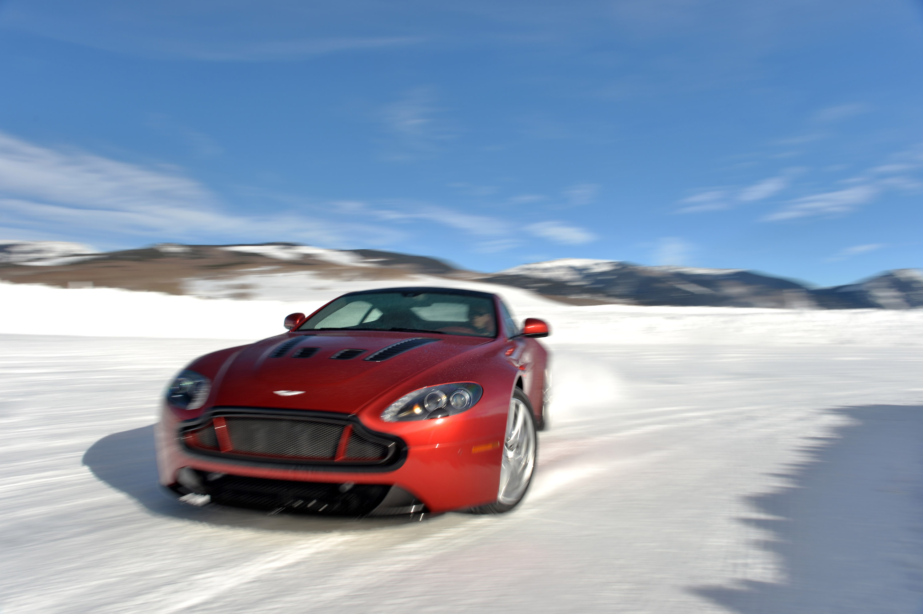 Aston Martin On Ice