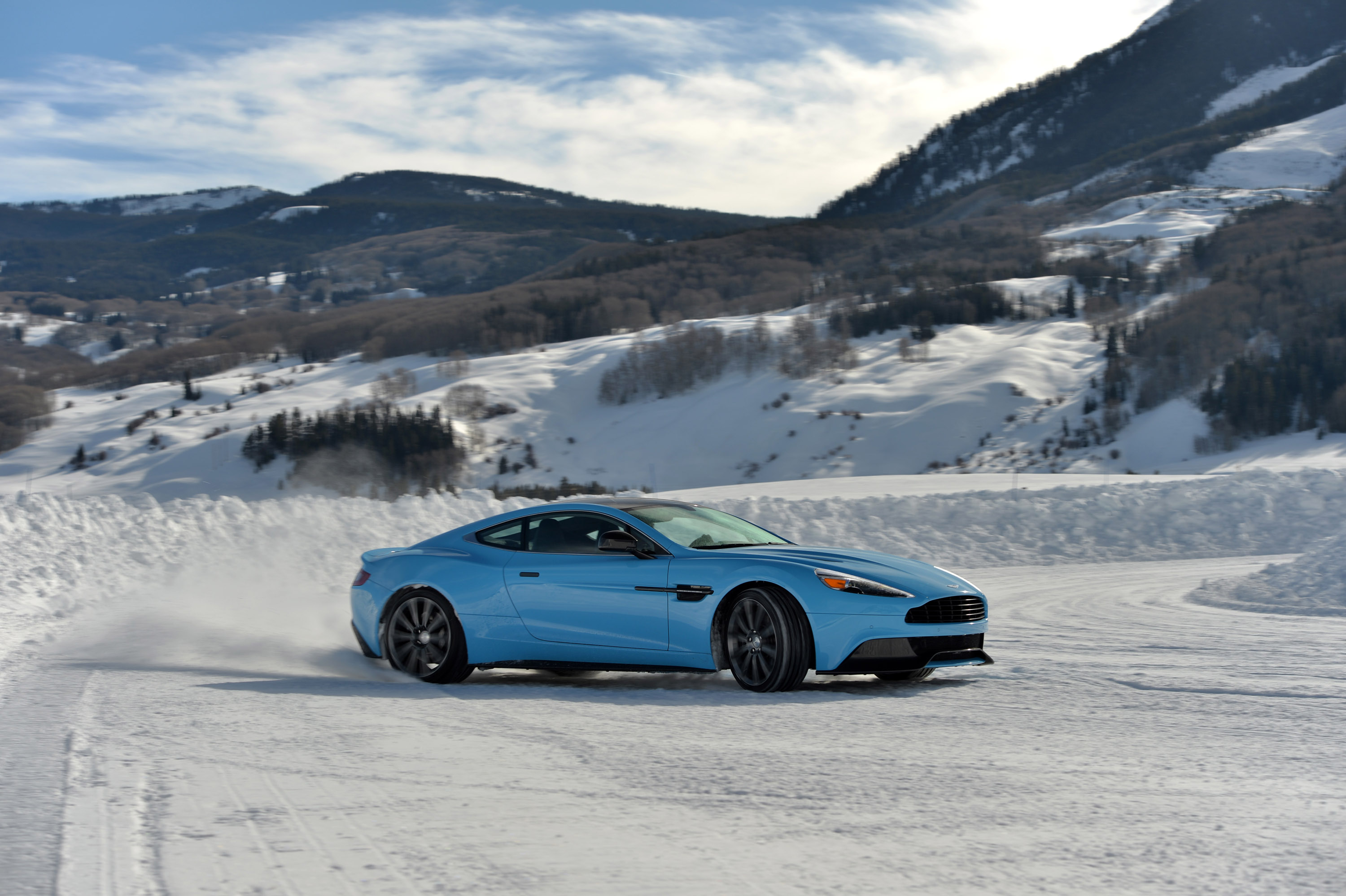 Aston Martin On Ice