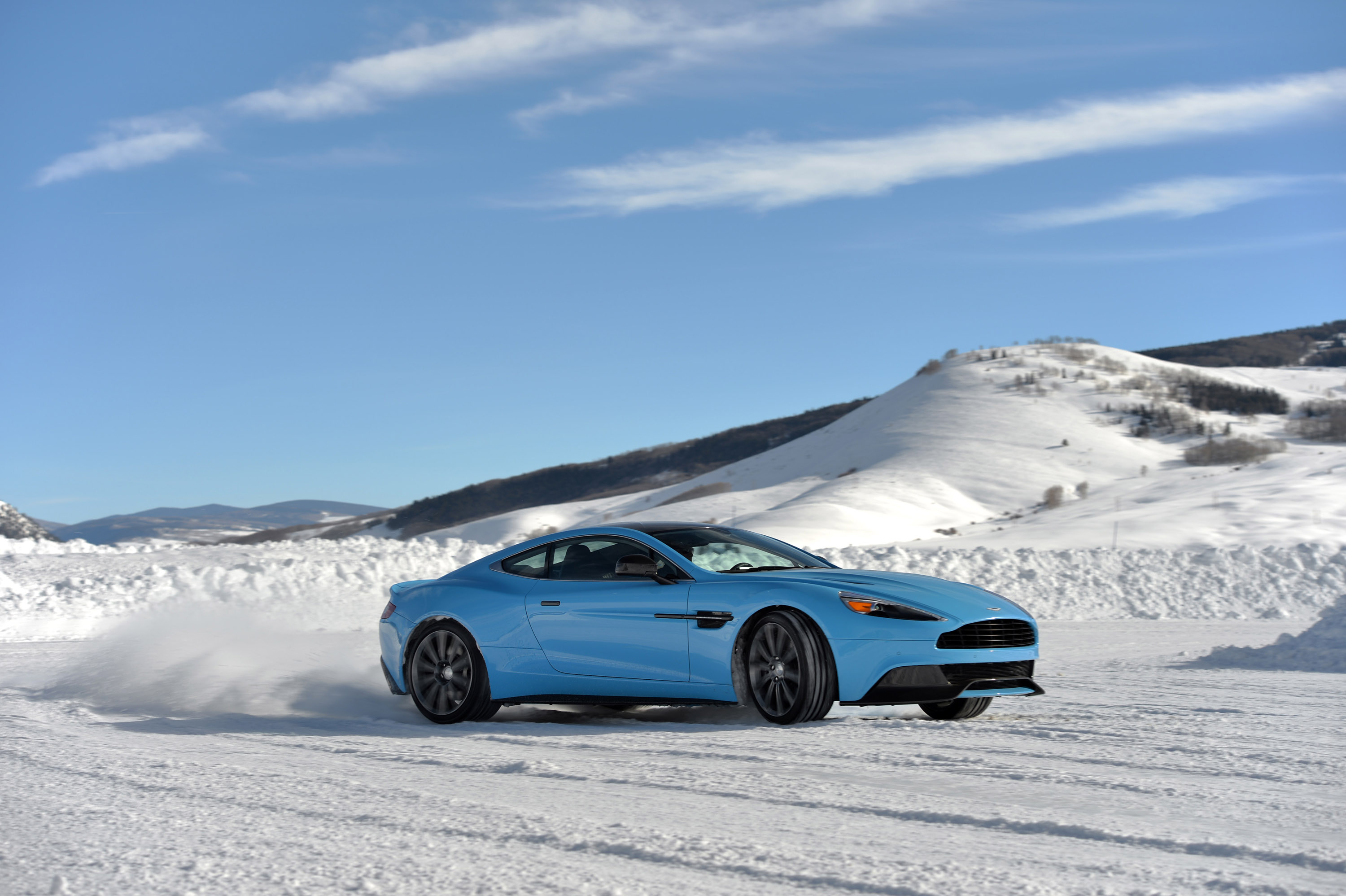 Aston Martin On Ice