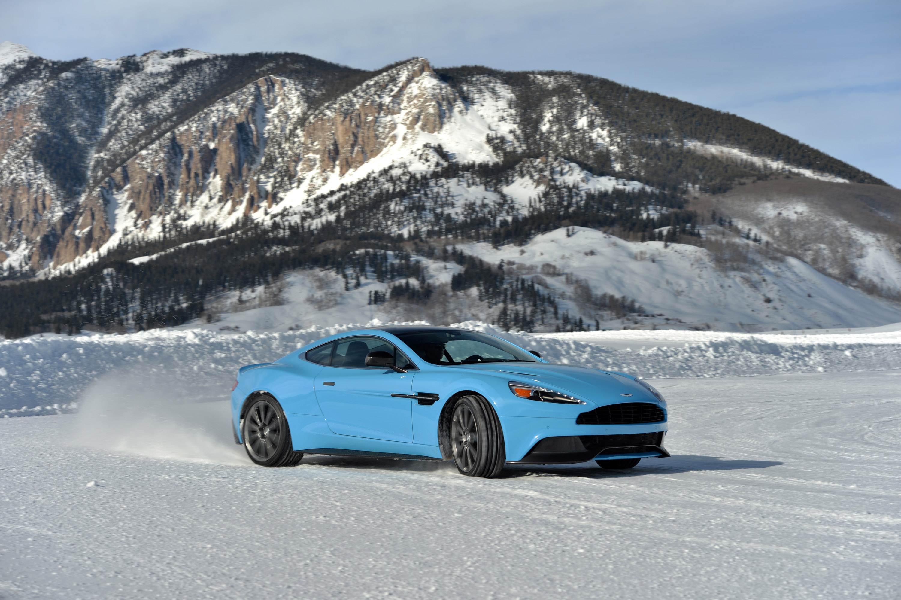 Aston Martin On Ice