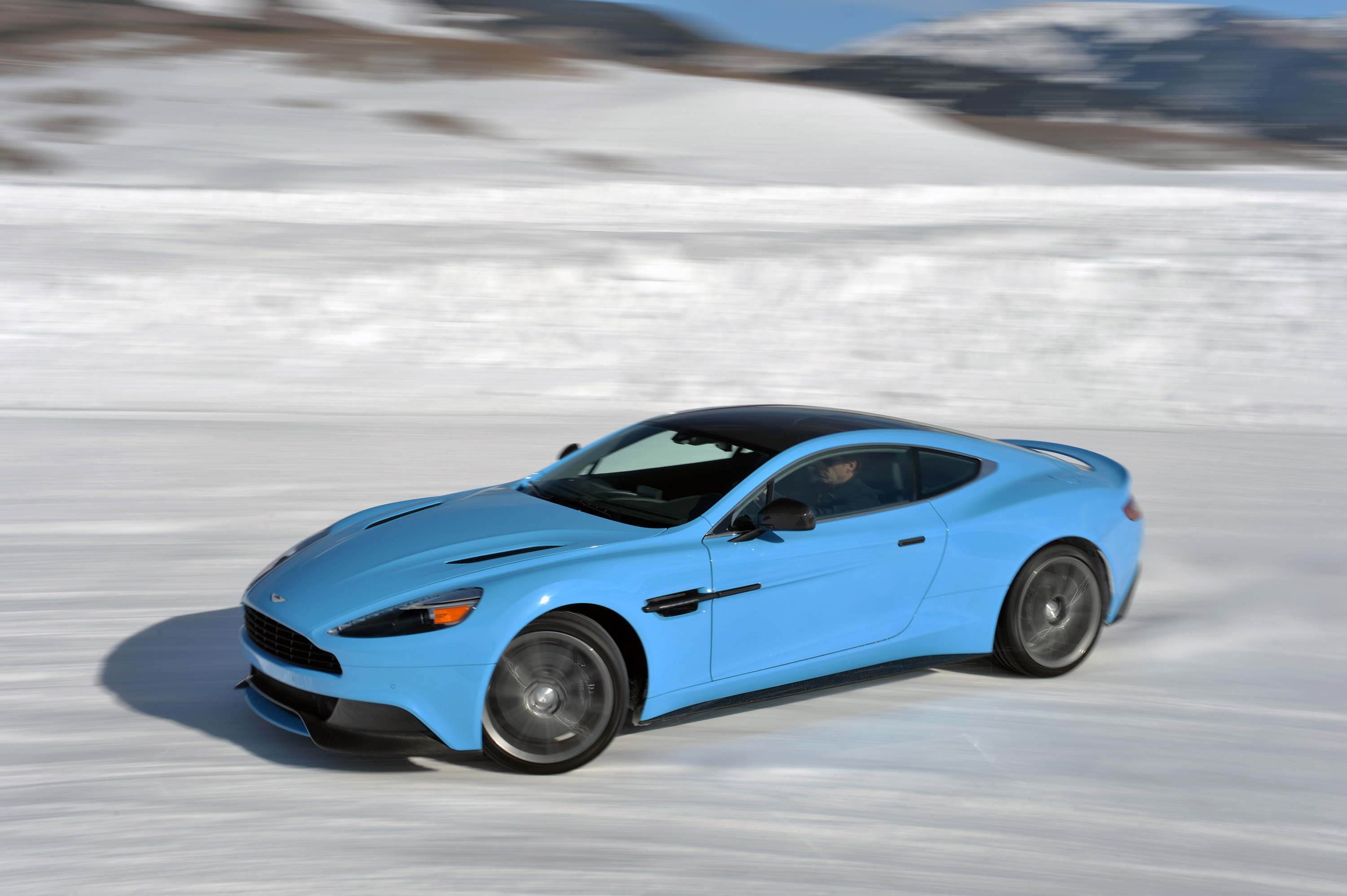 Aston Martin On Ice