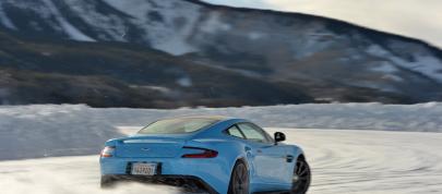 Aston Martin On Ice (2015) - picture 20 of 27