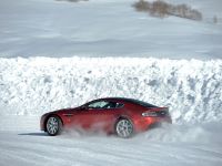Aston Martin On Ice (2015) - picture 10 of 27