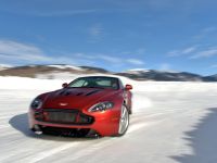 Aston Martin On Ice (2015)