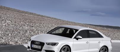 Audi A3 Sedan (2015) - picture 7 of 19