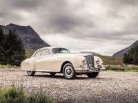 Bentley Continental Evolution of an Icon (2015) - picture 6 of 21