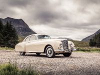 Bentley Continental Evolution of an Icon (2015) - picture 6 of 21