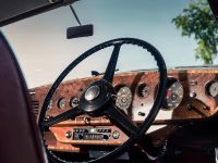 Bentley Continental Evolution of an Icon (2015)