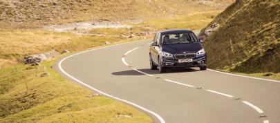BMW 2-Series Active Tourer (2015) - picture 28 of 87