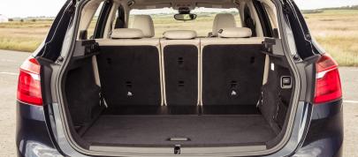 BMW 2-Series Active Tourer (2015) - picture 71 of 87
