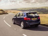 BMW 2-Series Active Tourer (2015) - picture 10 of 87