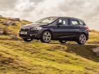 BMW 2-Series Active Tourer (2015) - picture 26 of 87