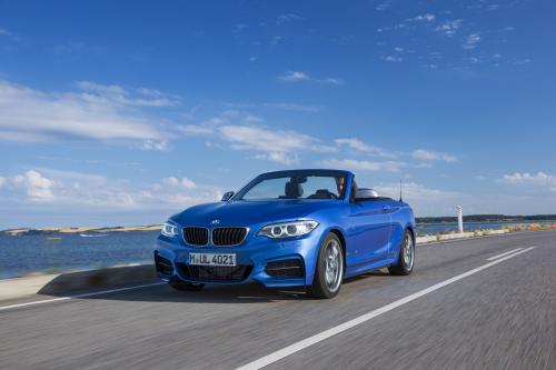 BMW 2 Series Convertible (2015) - picture 65 of 71