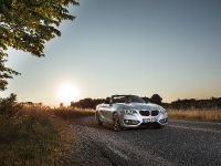 BMW 2 Series Convertible (2015) - picture 10 of 71