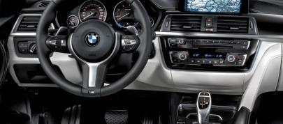 BMW 320d xDrive Touring 40 Years Edition (2015) - picture 4 of 6