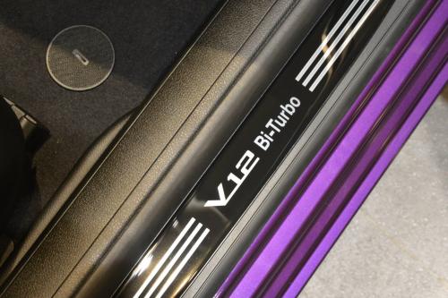 BMW 760Li V12M Biturbo in Twilight Purple (2015) - picture 17 of 20