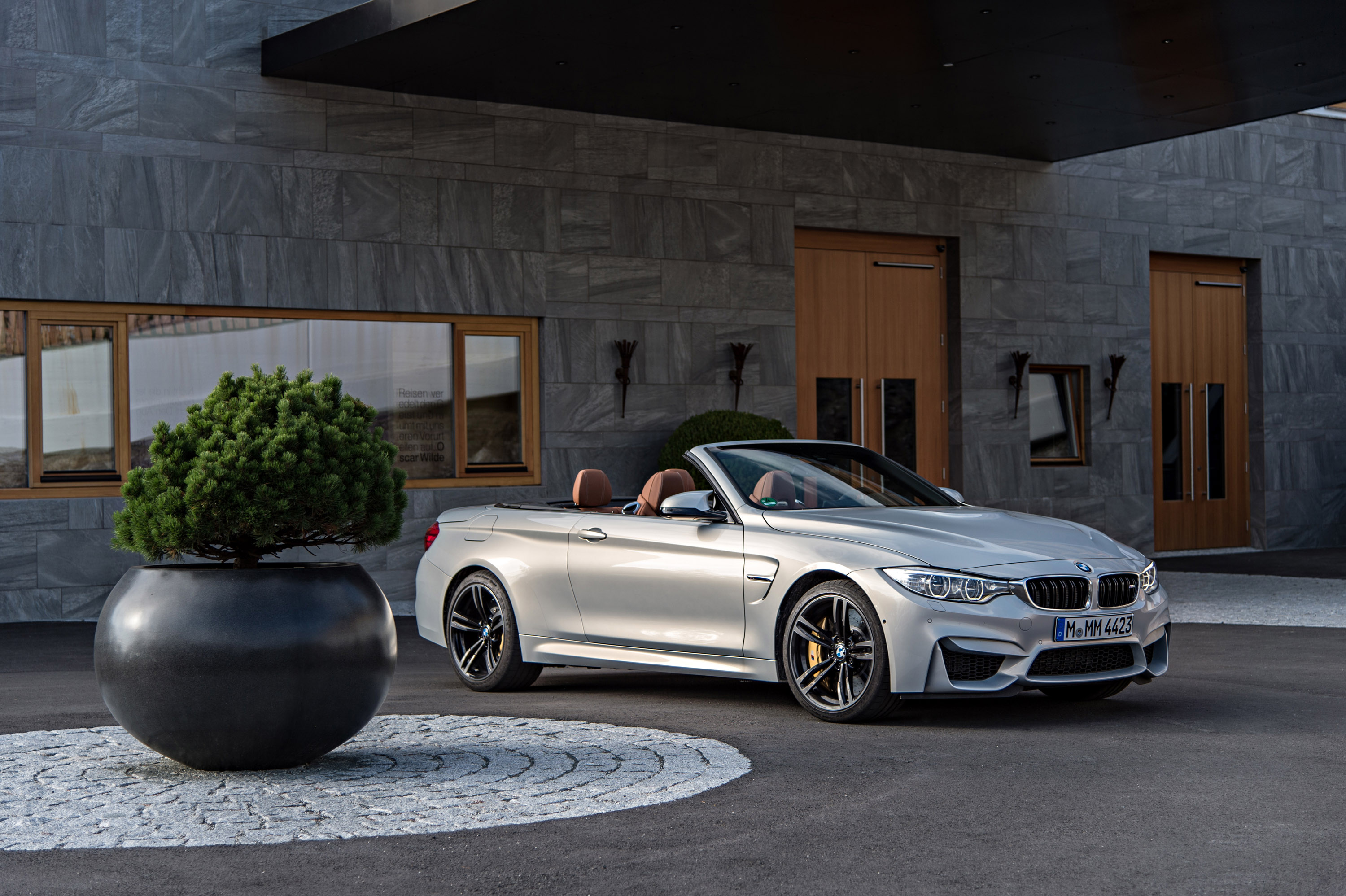 Бмв м4 кабриолет. BMW m4 кабрик. БМВ m4 Cabriolet. БМВ м4 Конвертибл.