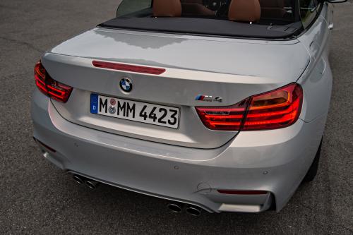 BMW F83 M4 Convertible (2015) - picture 73 of 240