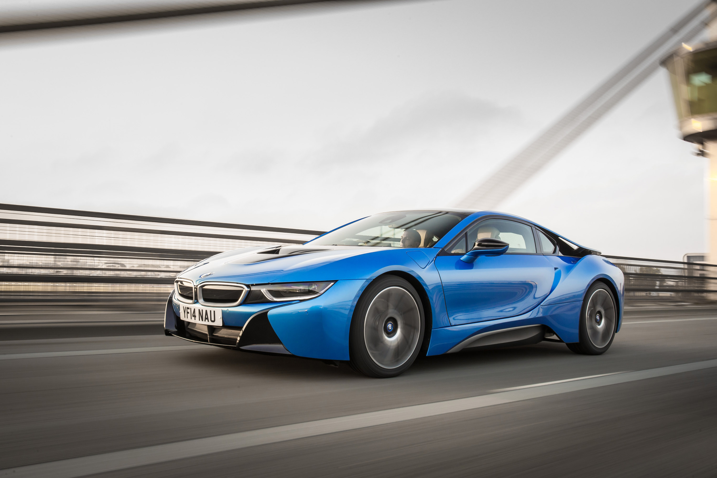 BMW i8 UK