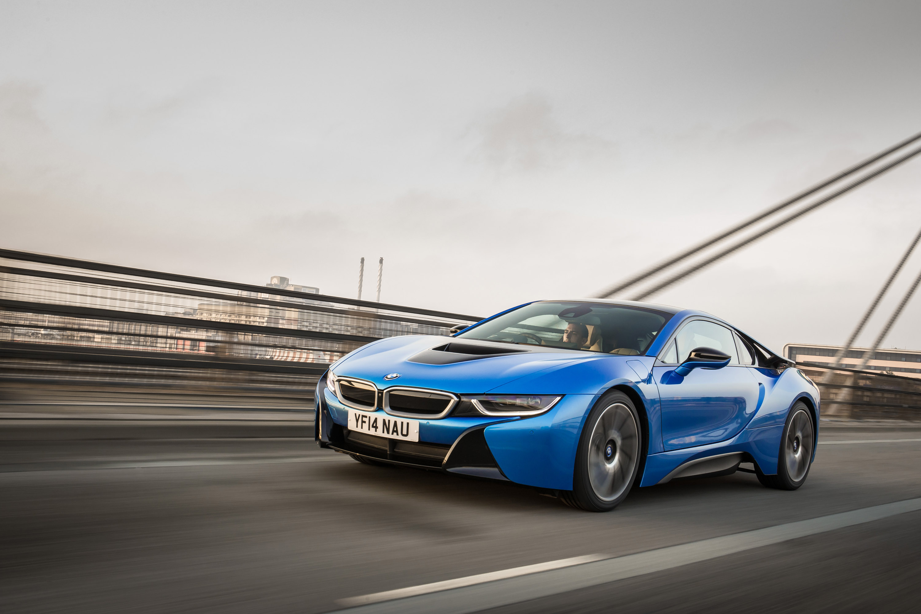 BMW i8 UK