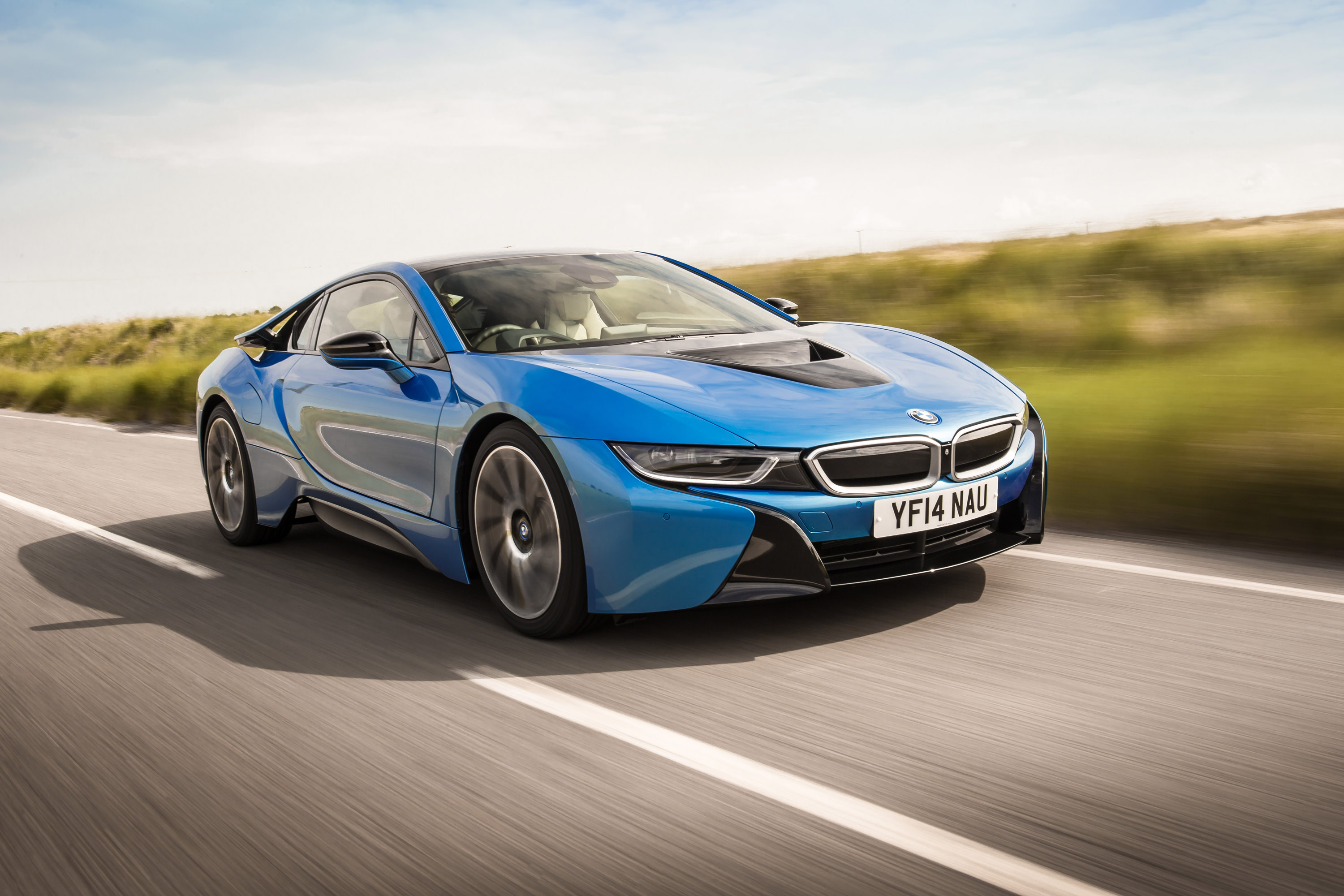 BMW i8 UK