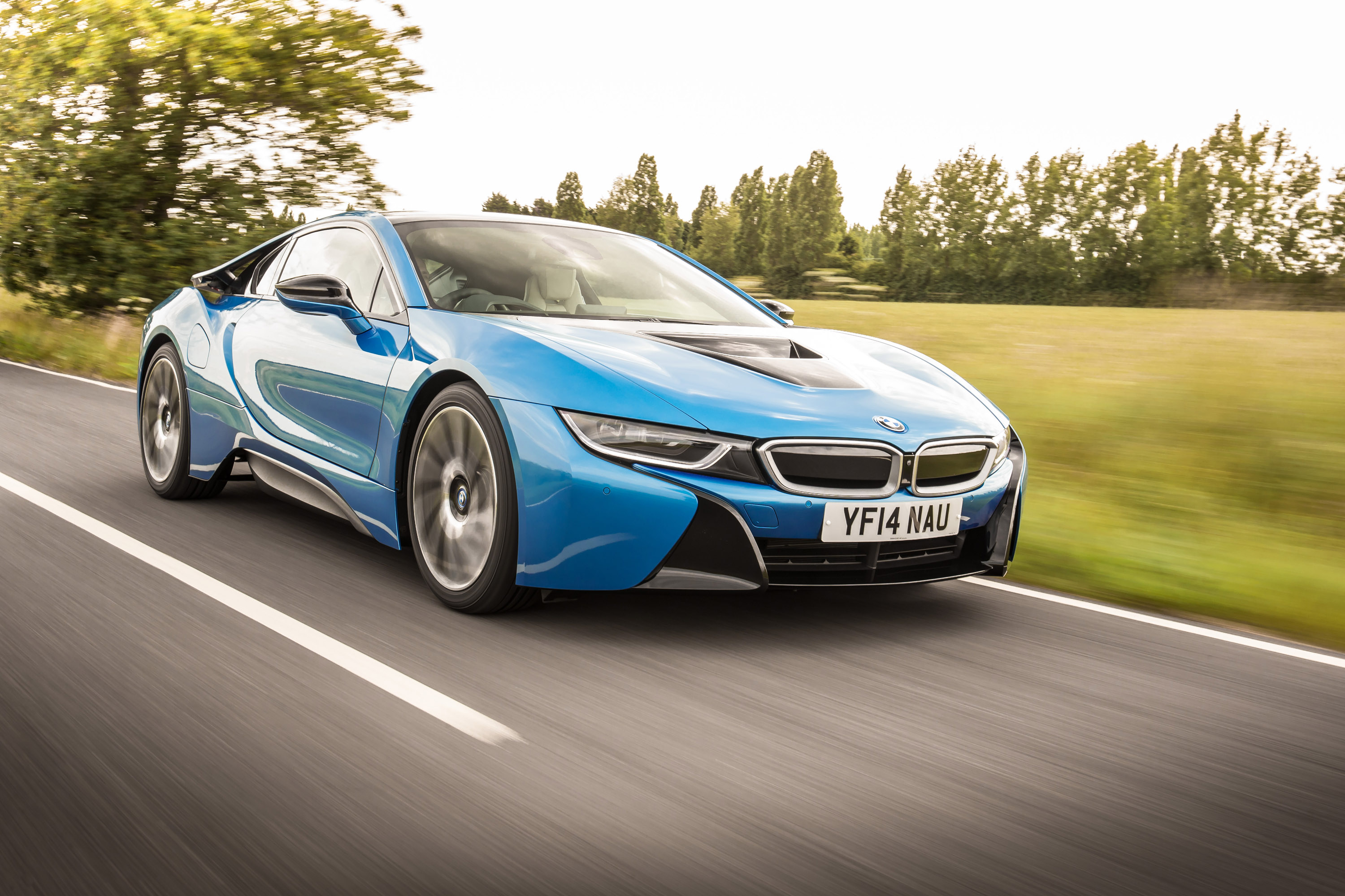 BMW i8 UK