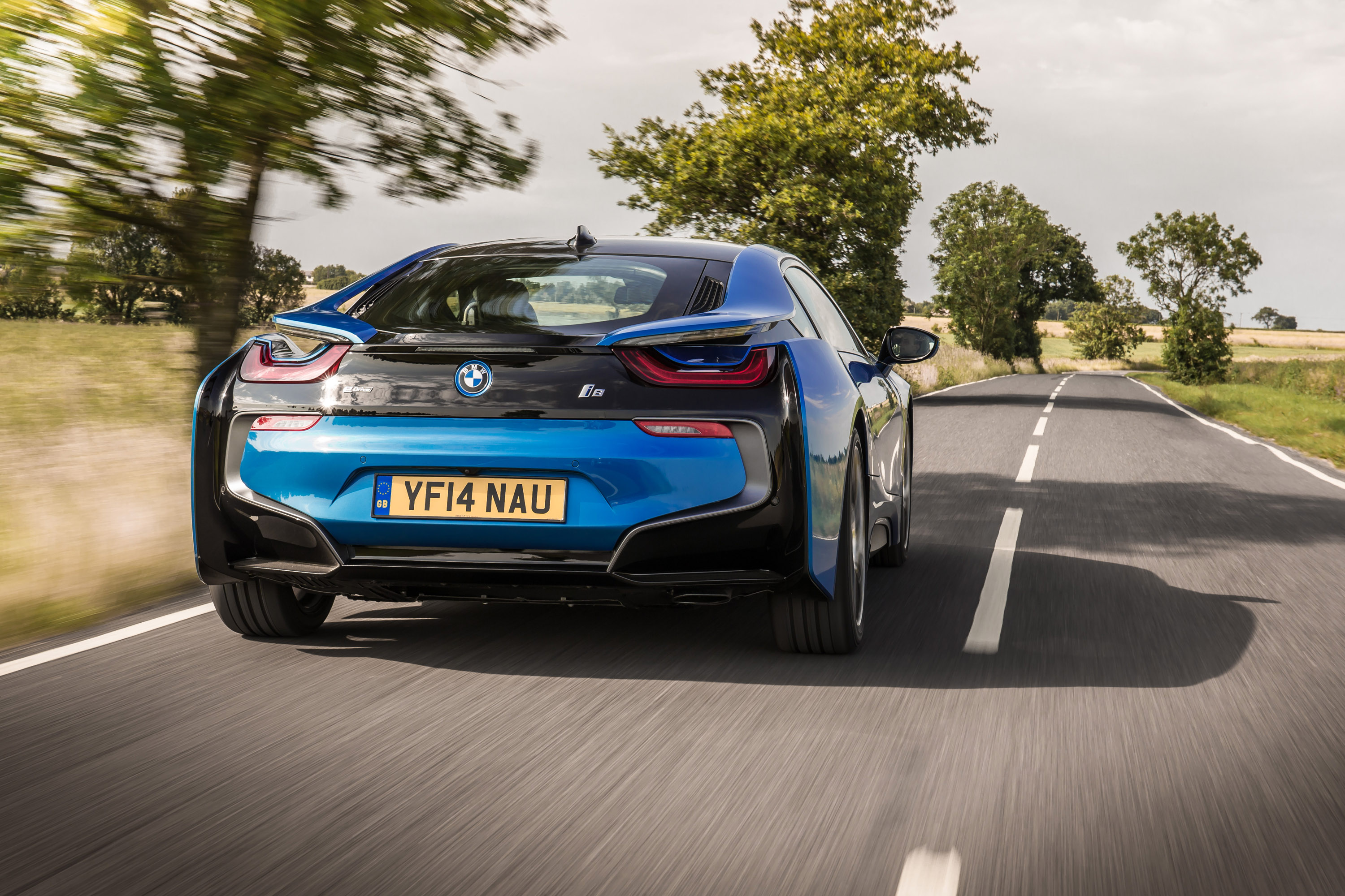 BMW i8 UK