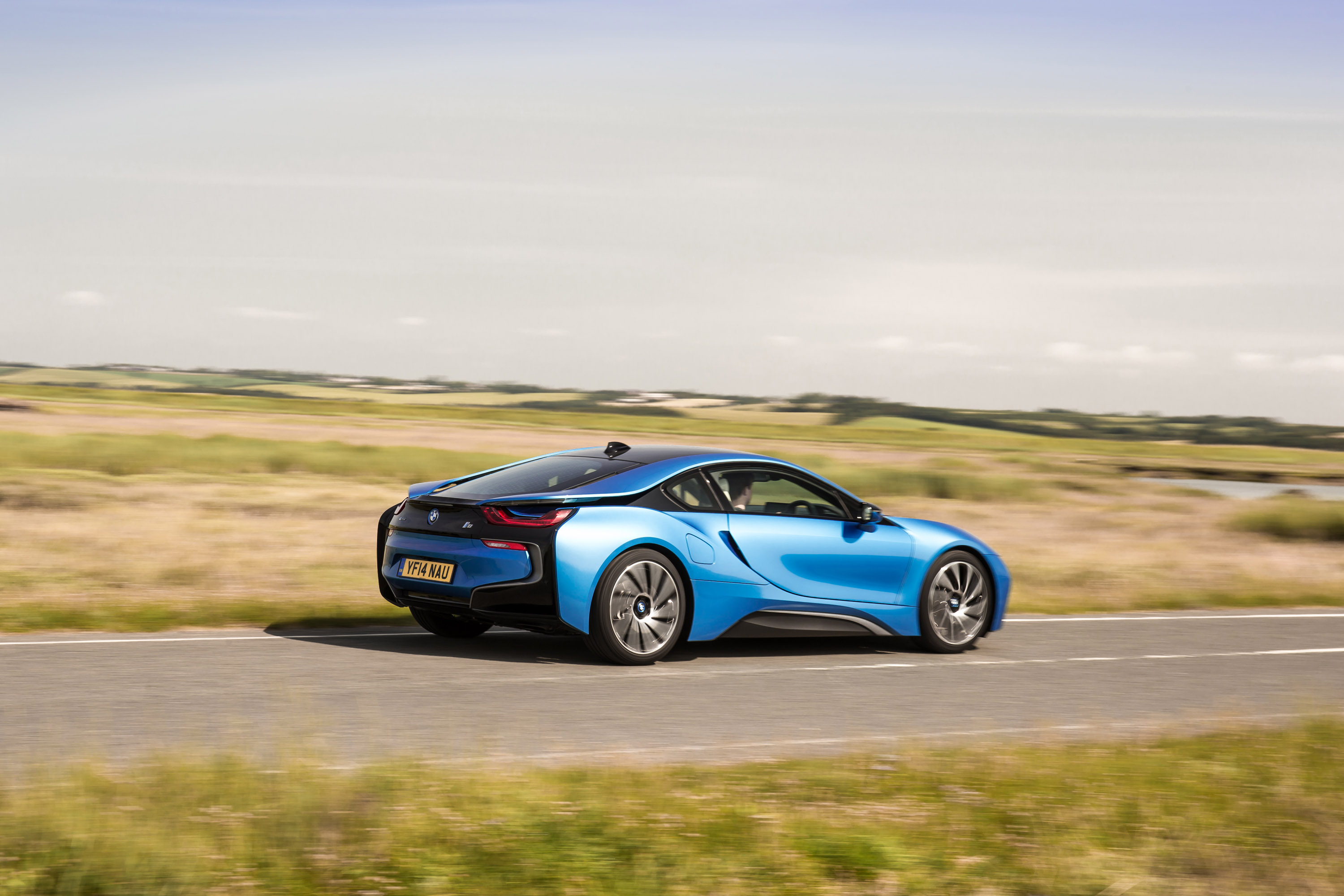 BMW i8 UK