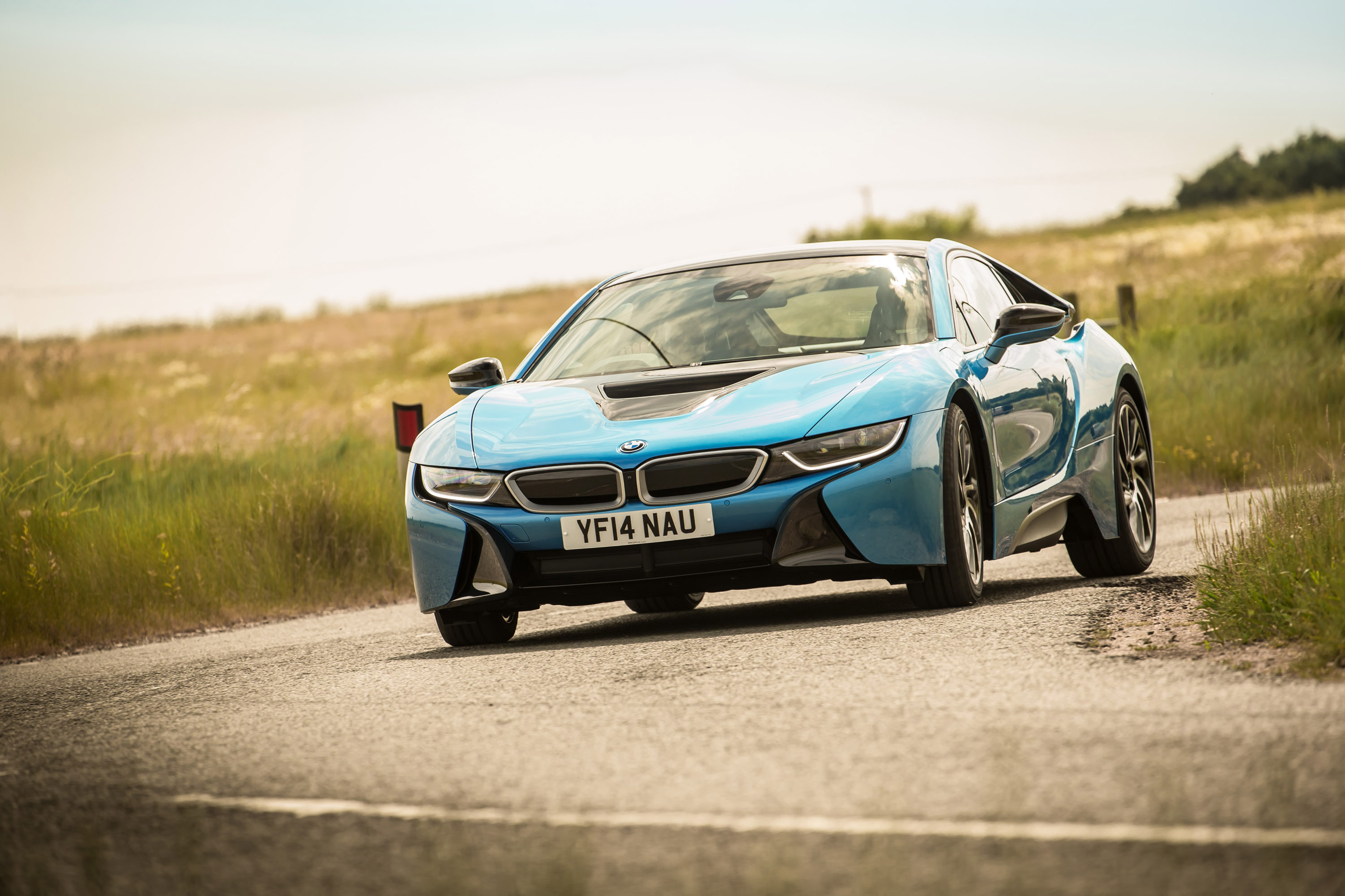 BMW i8 UK