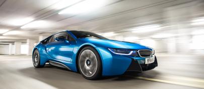 BMW i8 UK (2015) - picture 7 of 50